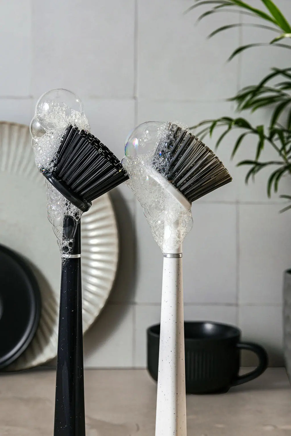 Dish Brush & Free Replacement Head
